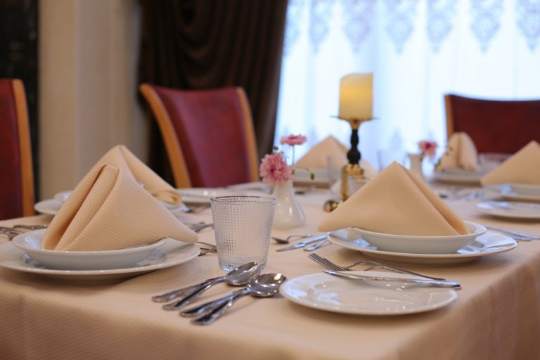 Comment choisir une serviette de table ?