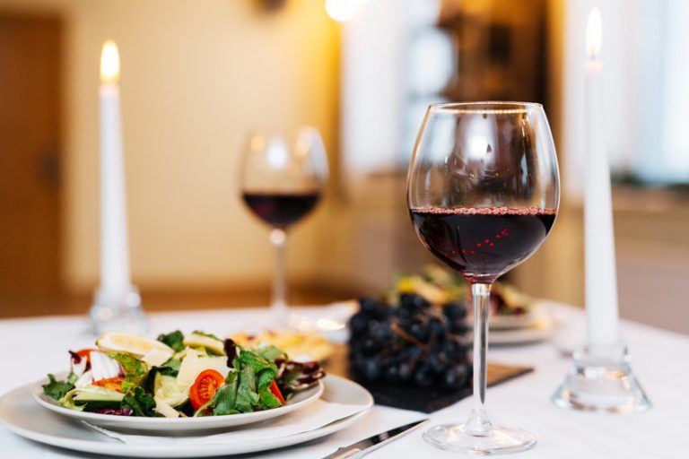 Comment réussir les accords de mets et de vins ?