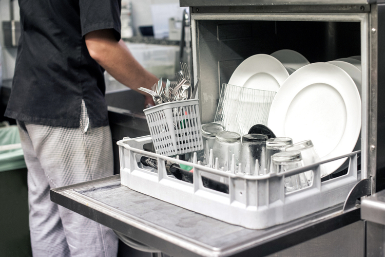 Lave batterie professionnel pour son restaurant : Comment choisir ?